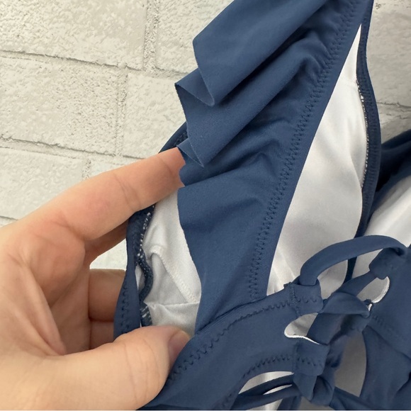 CUPSHE Blue Ruffle High Cut V-Neck Crossover Back One Piece Swim Suit - Picture 8 of 8